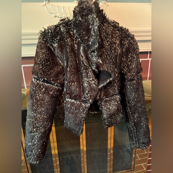 Express faux fur coat reversible black, brown. Sz 2. Sexy. Vintage. - Picture 9 of 10